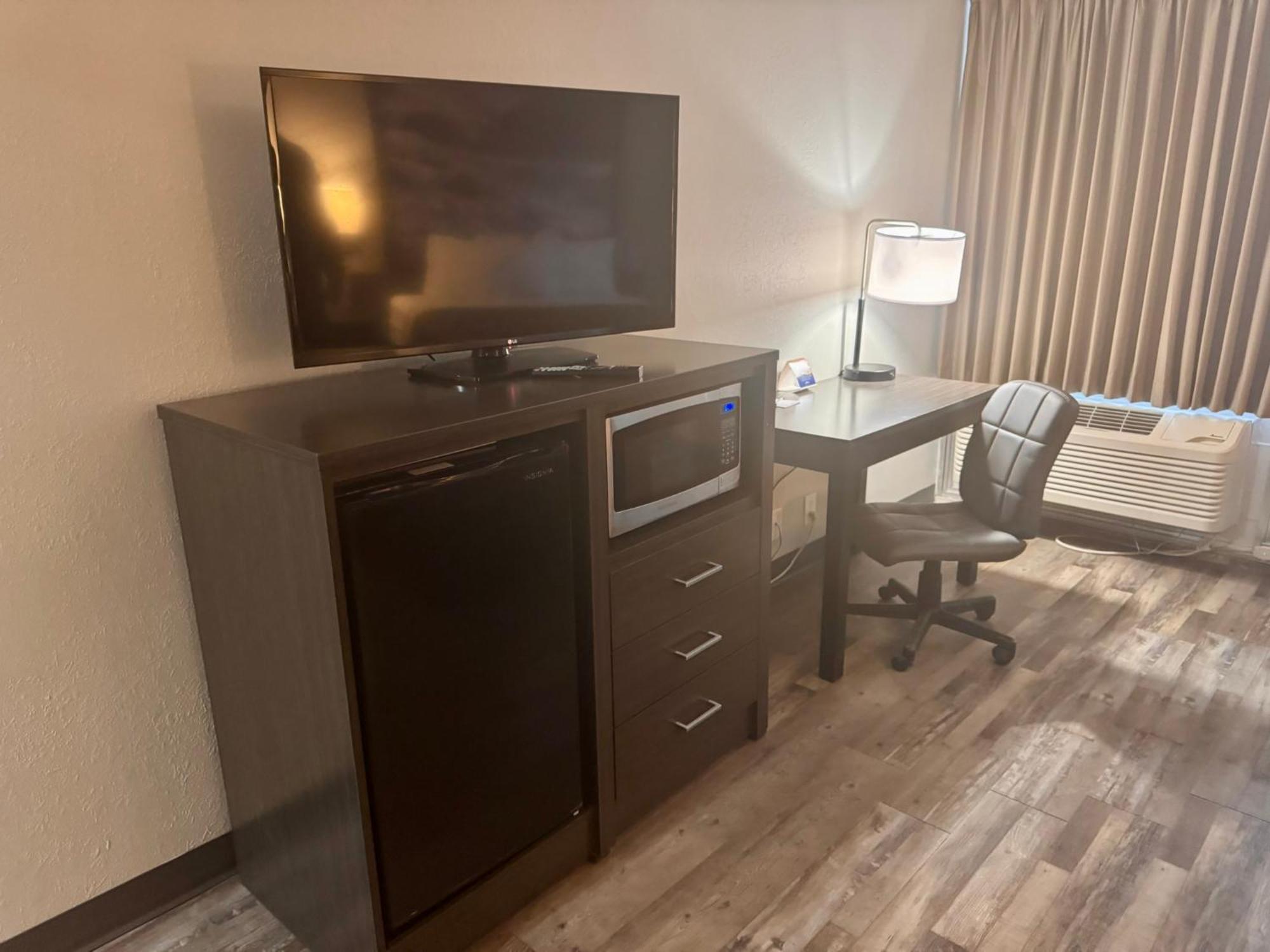 Super 8 By Wyndham Great Falls City Center Eksteriør bilde